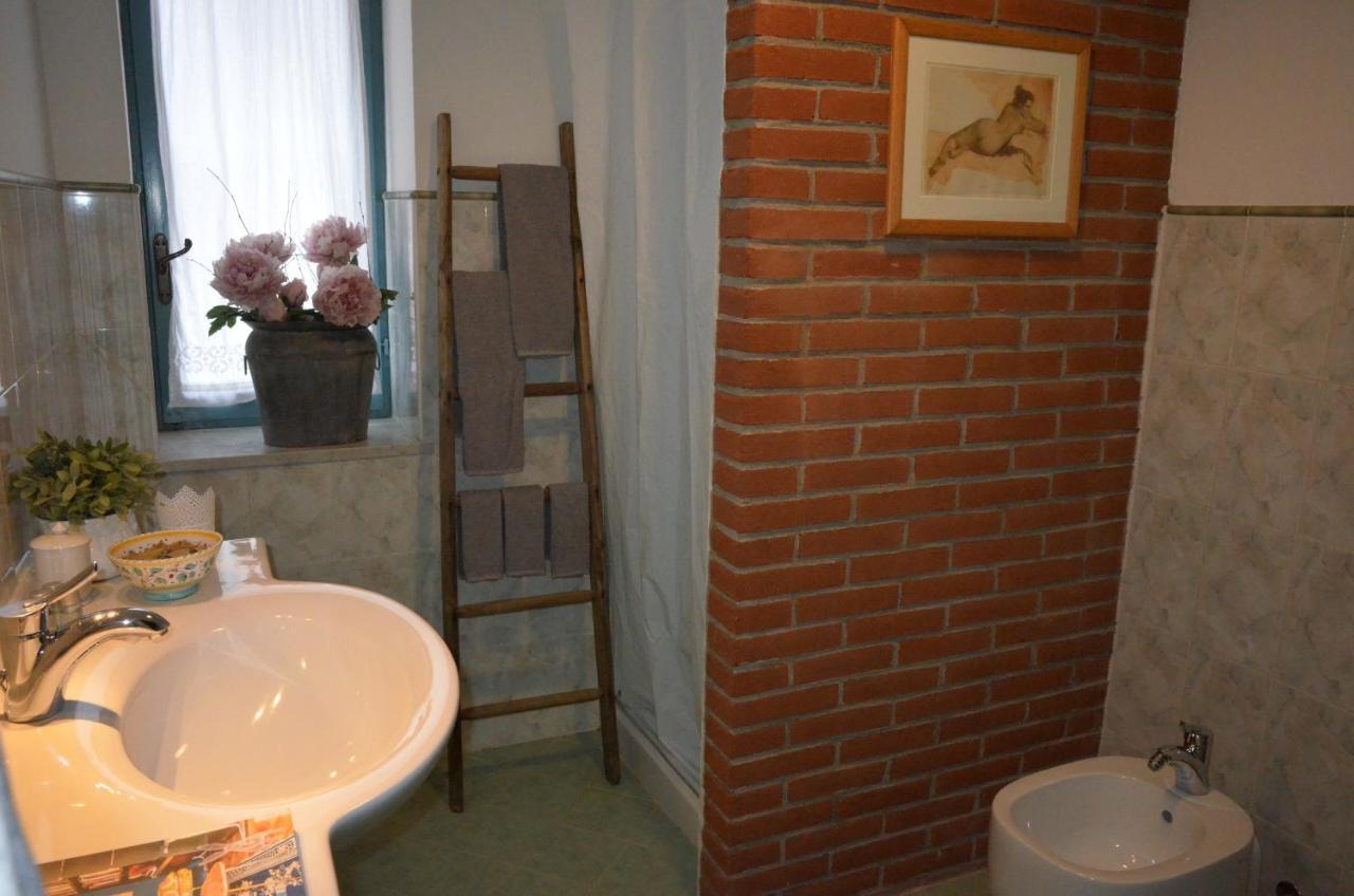 Tenuta Ajrale Vigone Exteriör bild